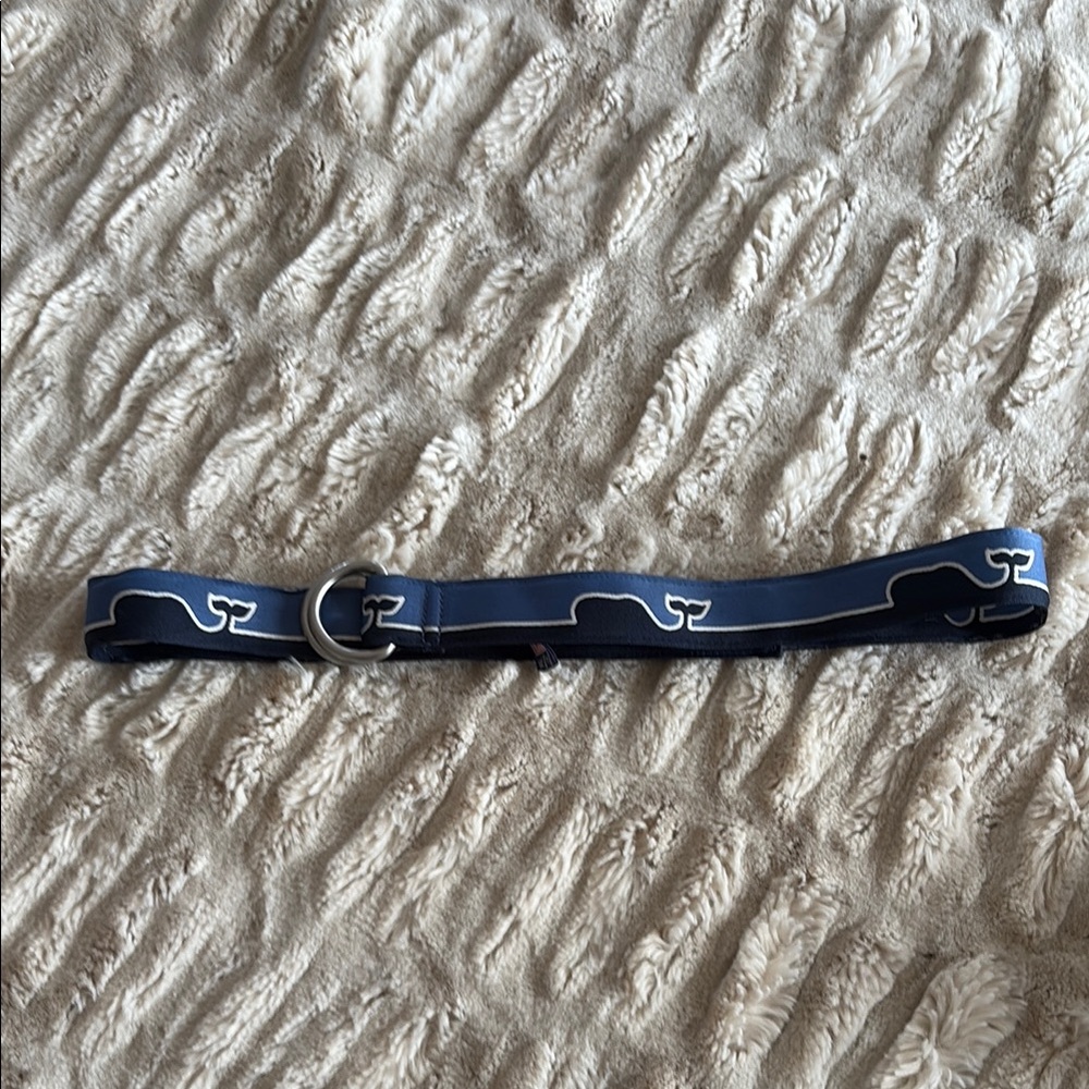 Vineyard Vines Boys Whale Belt - size xl